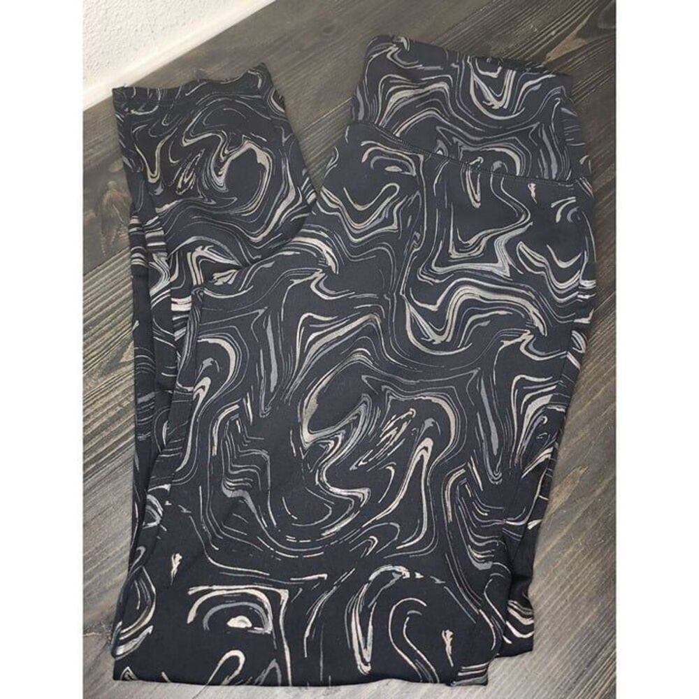 Soft Surroundings‎ to Ankle Leggings Women's Sz Med Black Metallic Stretch